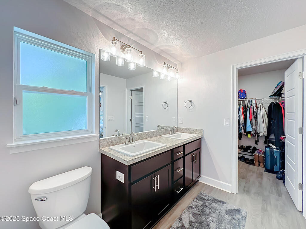 941 Le Baron Street, Palm Bay, FL 32908