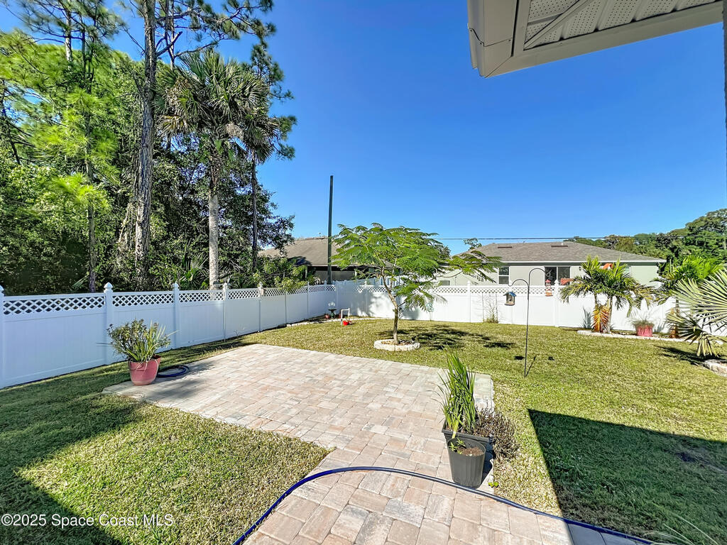 941 Le Baron Street, Palm Bay, FL 32908
