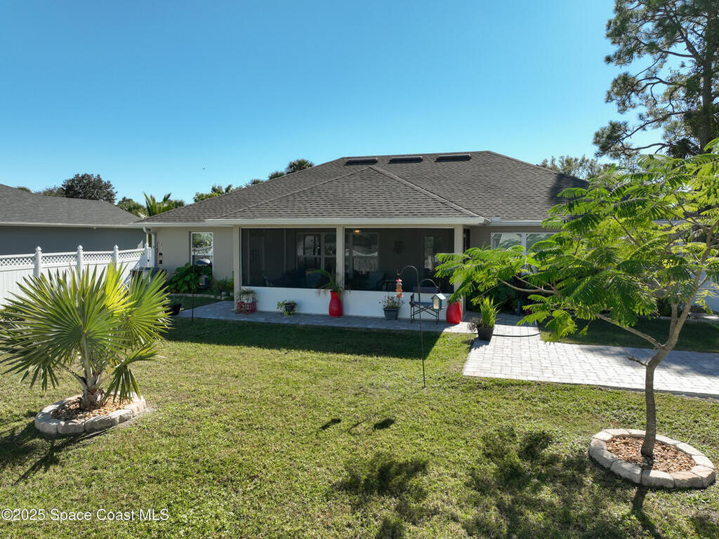 941 Le Baron Street, Palm Bay, FL 32908