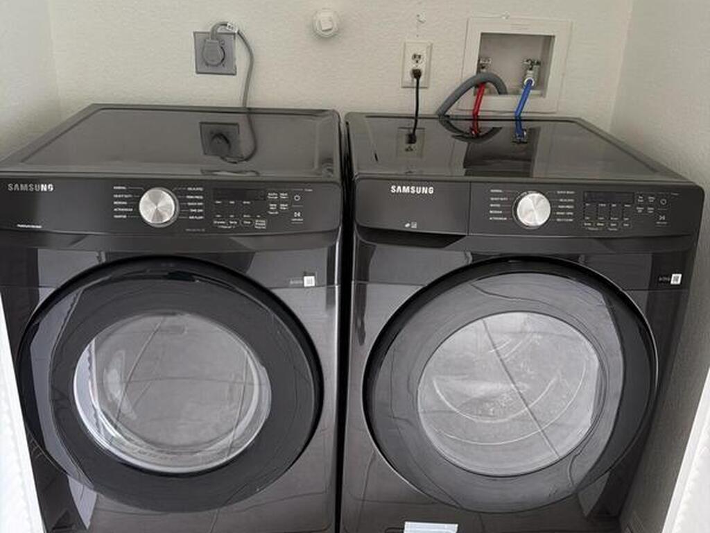 214 Seaport Boulevard, Cape Canaveral, FL 32920