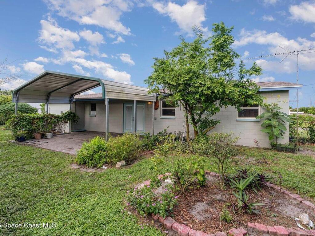 961 Kaufman, Cocoa, FL 32927