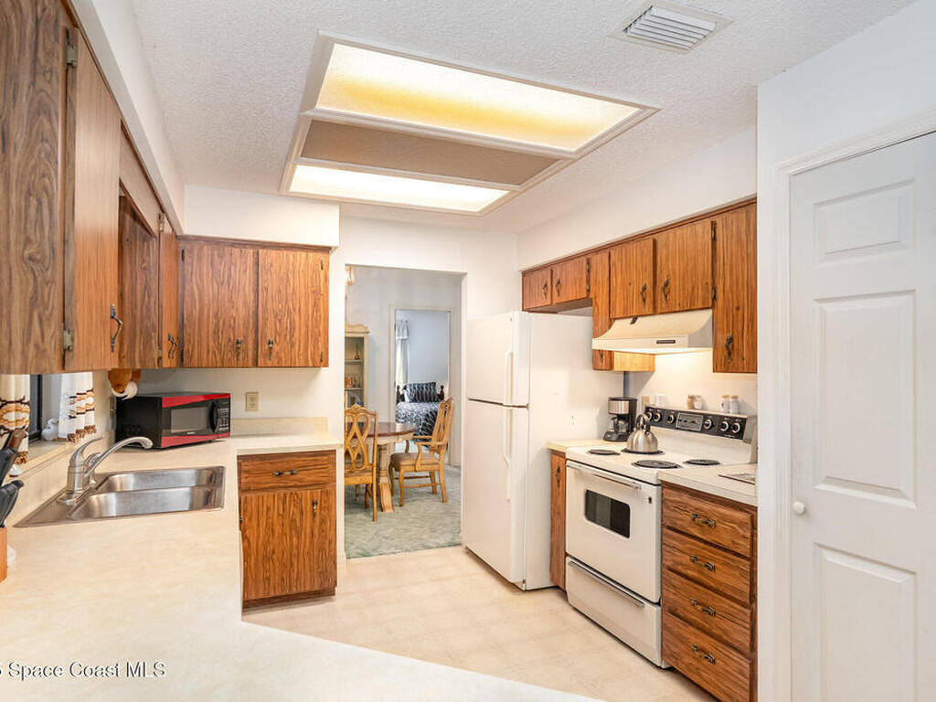 1812 Live Oak Drive, Rockledge, FL 32955