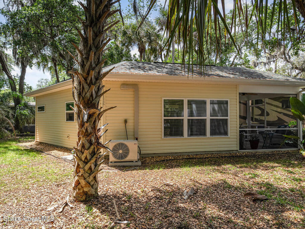 367 Oak Cove Road, Titusville, FL 32780