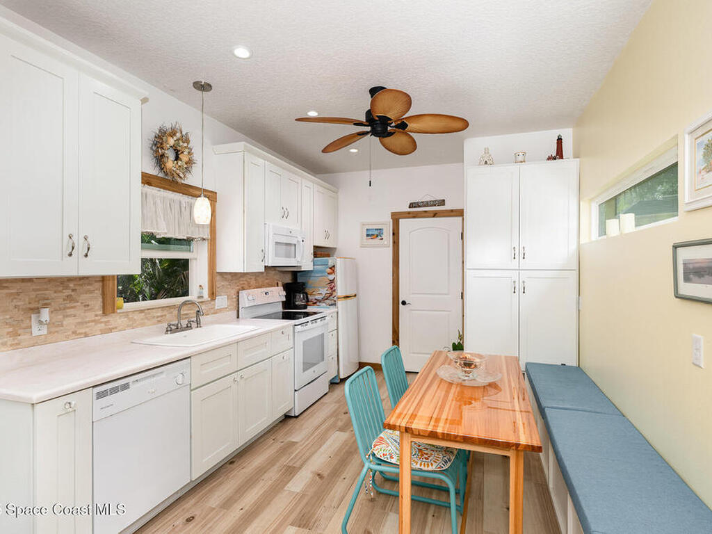 367 Oak Cove Road, Titusville, FL 32780