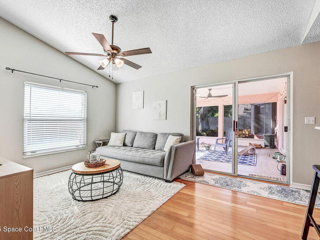 2015 Blue Ridge Avenue, Melbourne, FL 32935