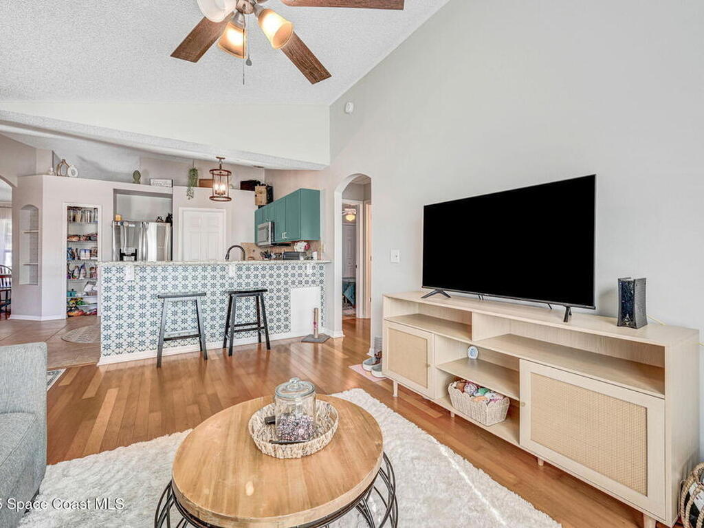 2015 Blue Ridge Avenue, Melbourne, FL 32935