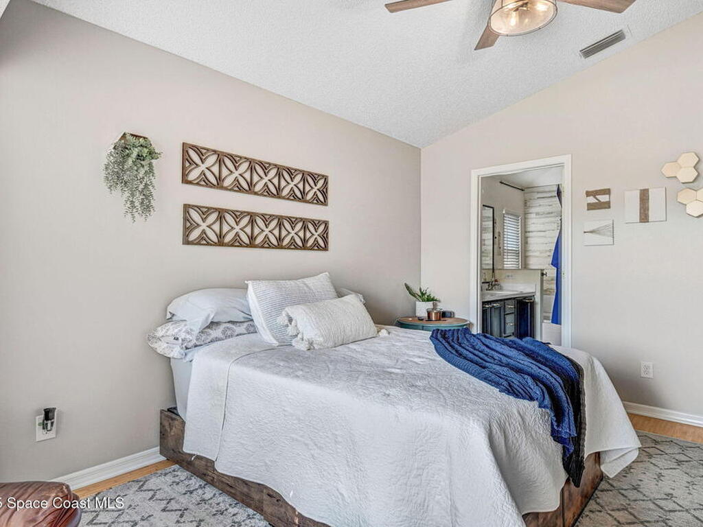 2015 Blue Ridge Avenue, Melbourne, FL 32935