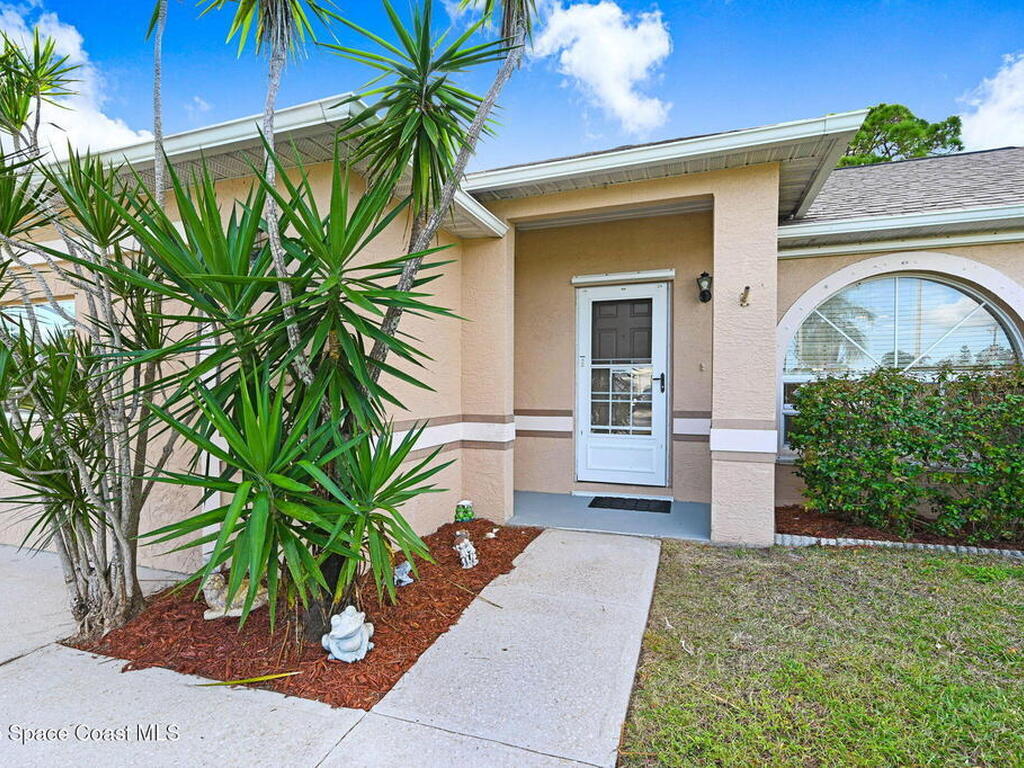 6094 Cardiff Avenue, Cocoa, FL 32927