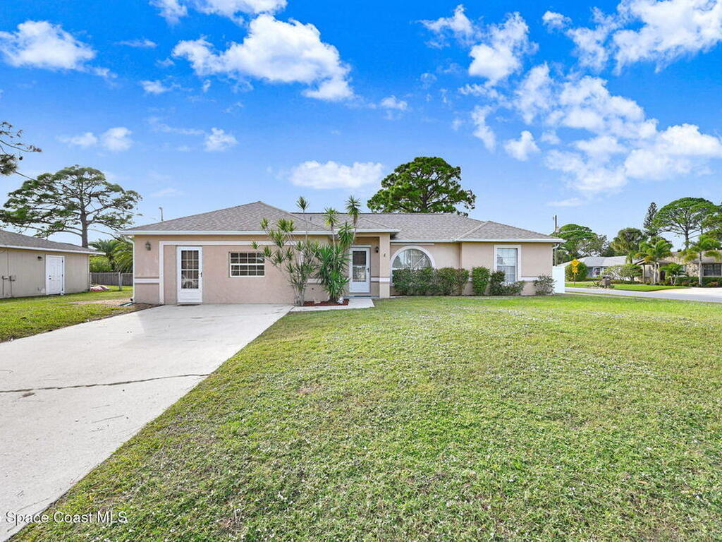 6094 Cardiff Avenue, Cocoa, FL 32927