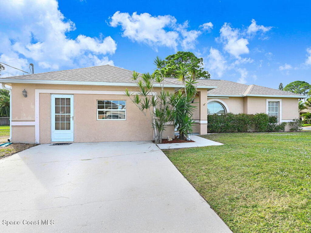 6094 Cardiff Avenue, Cocoa, FL 32927