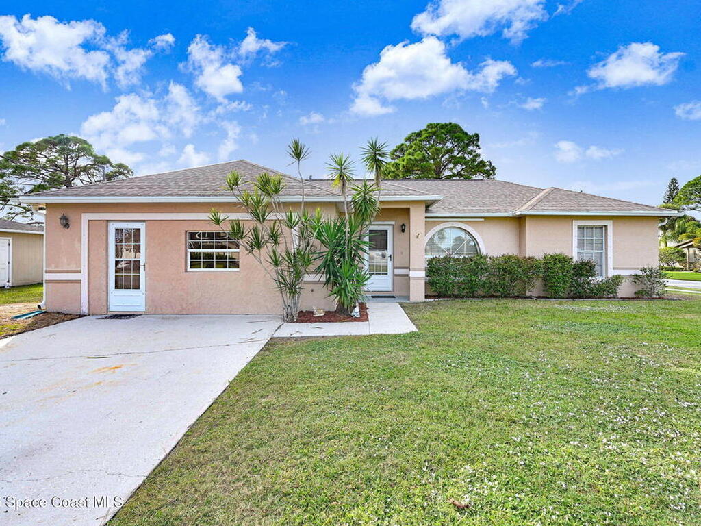 6094 Cardiff Avenue, Cocoa, FL 32927