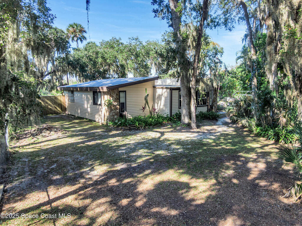 865 Pine Island Road, Merritt Island, FL 32953