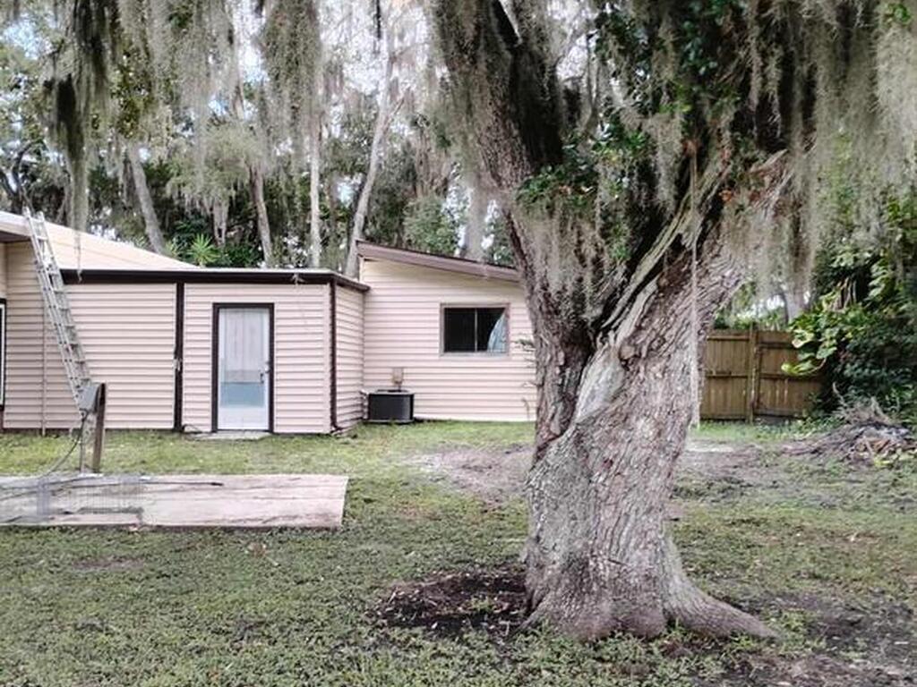 865 Pine Island Road, Merritt Island, FL 32953