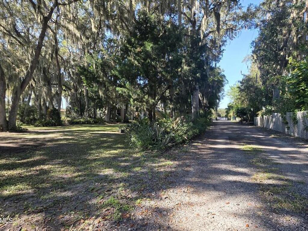 865 Pine Island Road, Merritt Island, FL 32953