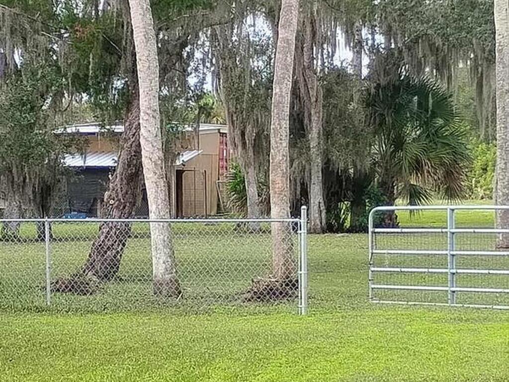 865 Pine Island Road, Merritt Island, FL 32953