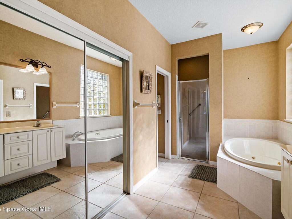 4550 Aberdeen Circle, Suntree, FL 32955