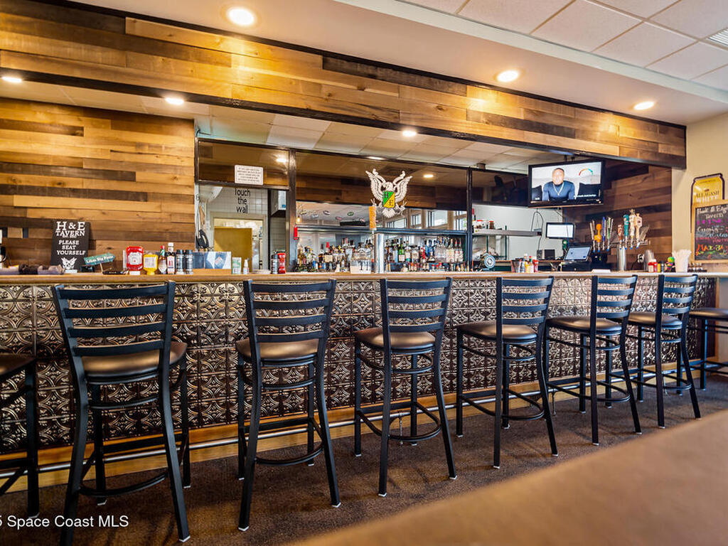 4550 Aberdeen Circle, Suntree, FL 32955