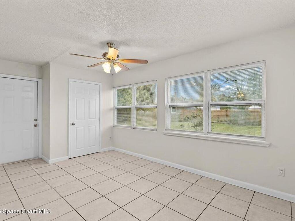 7506 Roberts Road, Fort Pierce, FL 34951