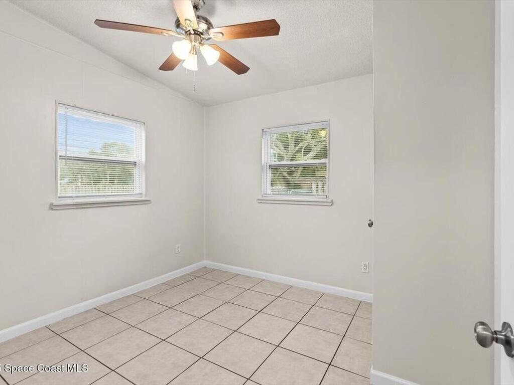 7506 Roberts Road, Fort Pierce, FL 34951