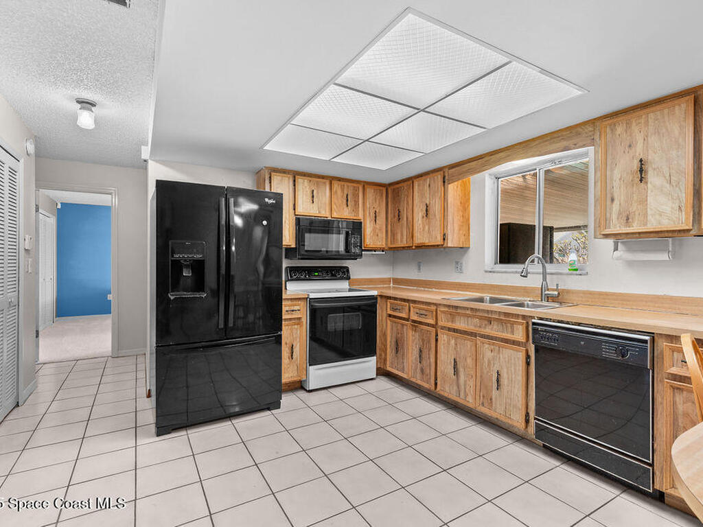 2175 Windsor Drive, Merritt Island, FL 32952