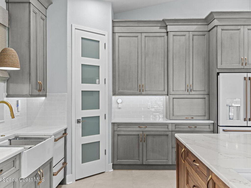 152 Indian Creek Road, Oak Hill, FL 32759