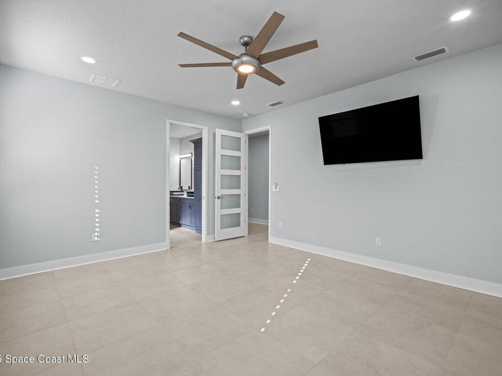 152 Indian Creek Road, Oak Hill, FL 32759