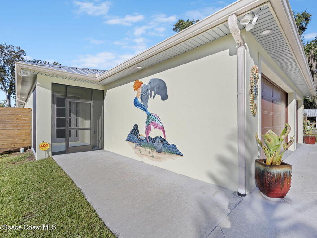 152 Indian Creek Road, Oak Hill, FL 32759