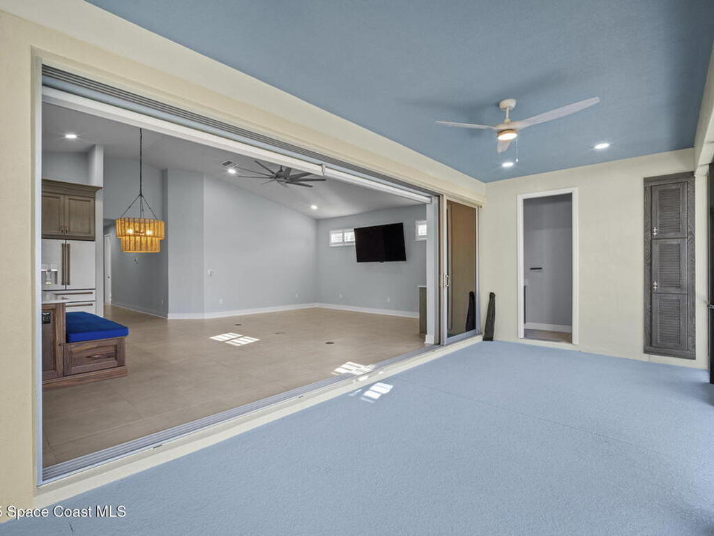 152 Indian Creek Road, Oak Hill, FL 32759