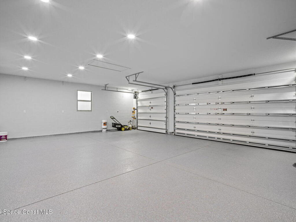 152 Indian Creek Road, Oak Hill, FL 32759