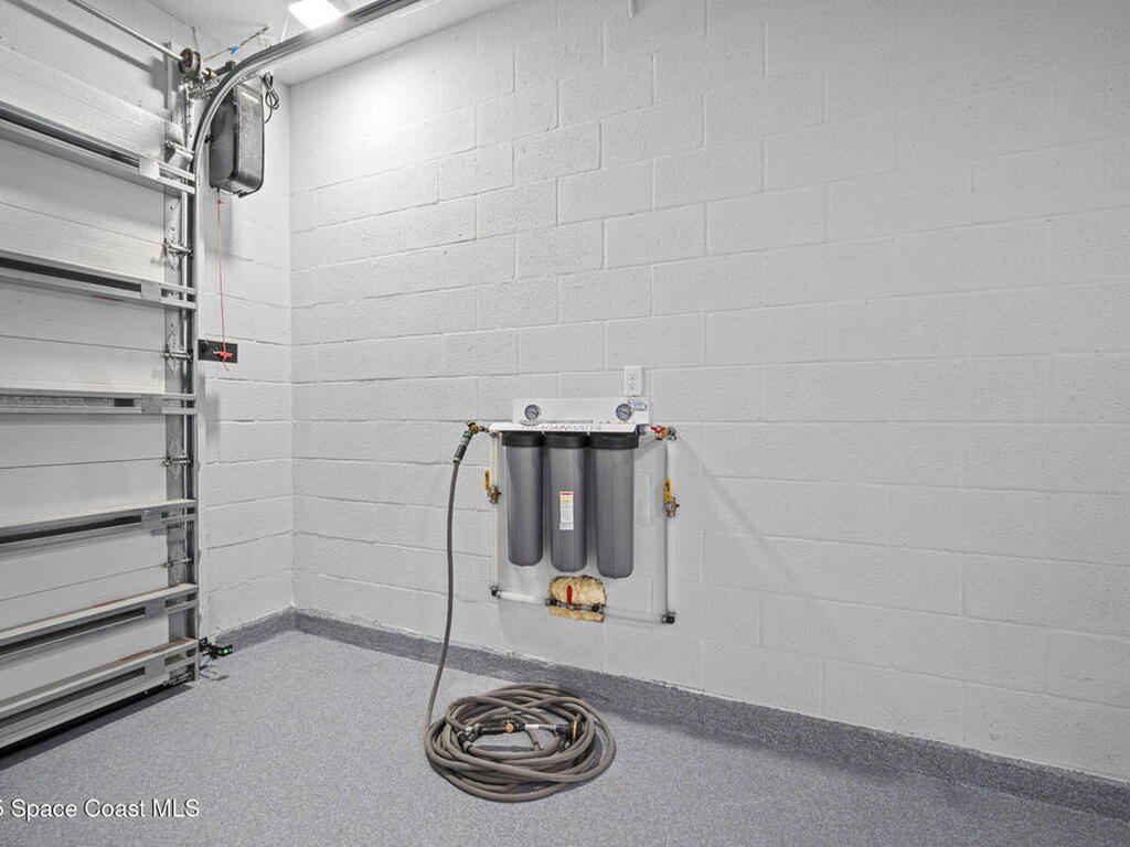 152 Indian Creek Road, Oak Hill, FL 32759