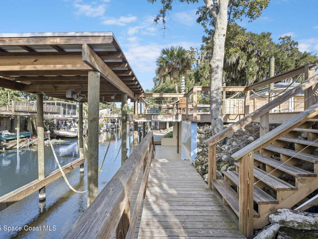 152 Indian Creek Road, Oak Hill, FL 32759