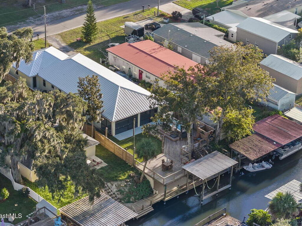 152 Indian Creek Road, Oak Hill, FL 32759