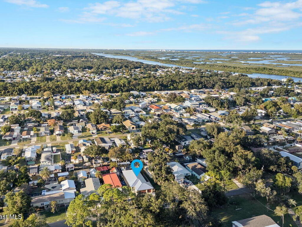 152 Indian Creek Road, Oak Hill, FL 32759