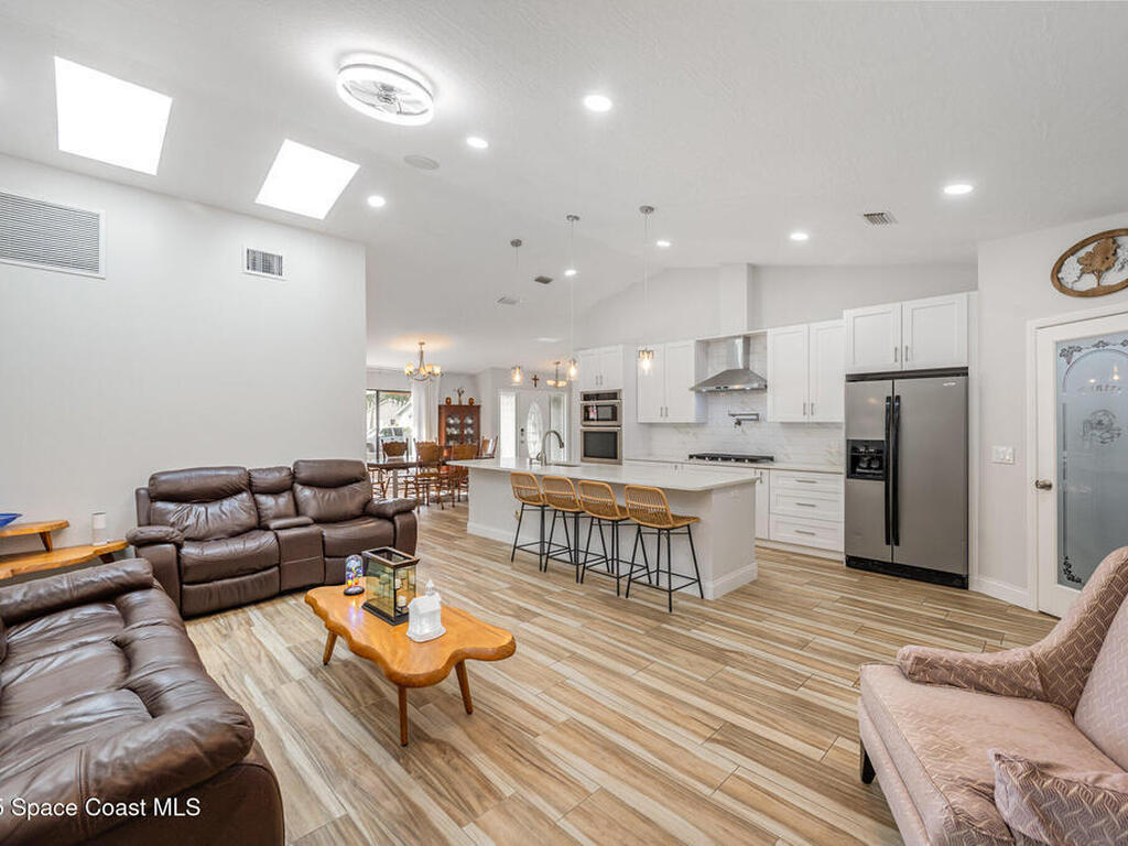 3702 Shenango Place, Melbourne, FL 32934