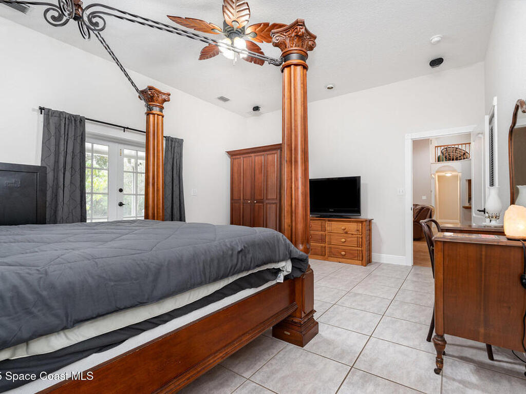 4207 Fortuna Avenue, Grant-Valkaria, FL 32950