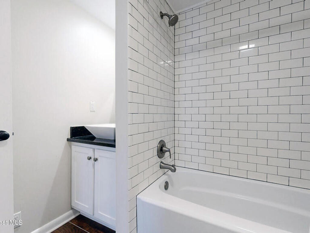 800 Inverness Avenue, Melbourne, FL 32940