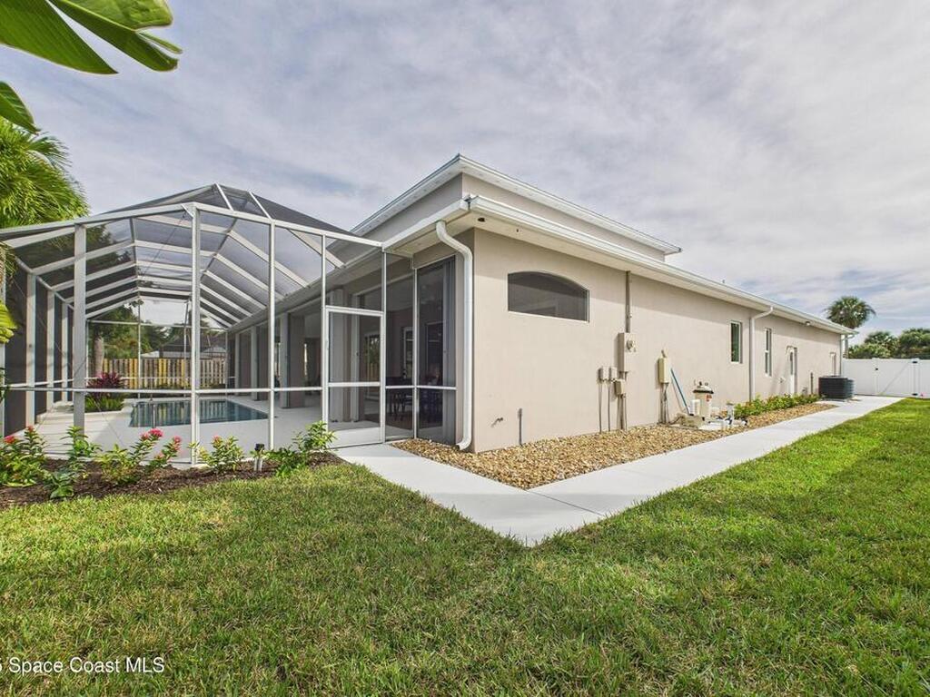 148 Miami Avenue, Indialantic, FL 32903