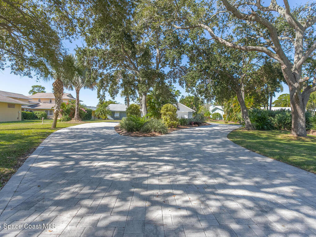 2741 Newfound Harbor Drive, Merritt Island, FL 32952