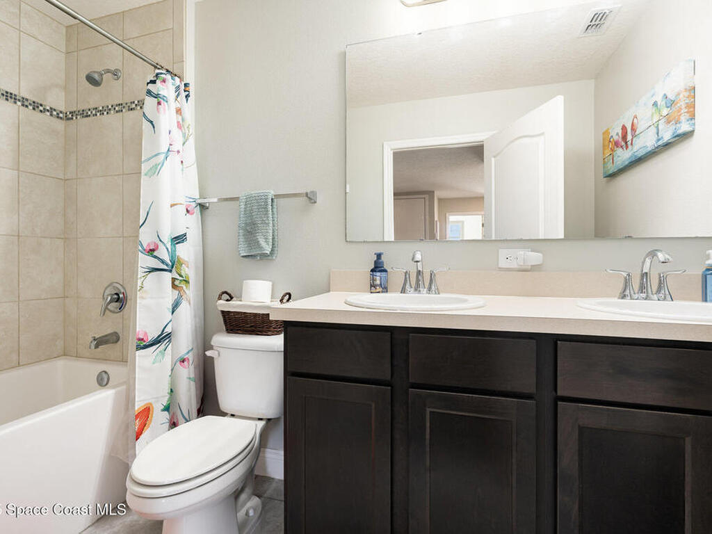 960 Bear Lake Drive, Rockledge, FL 32955