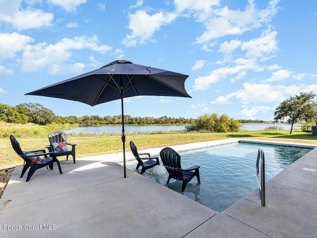 960 Bear Lake Drive, Rockledge, FL 32955