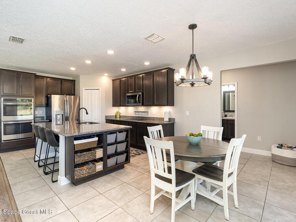 960 Bear Lake Drive, Rockledge, FL 32955