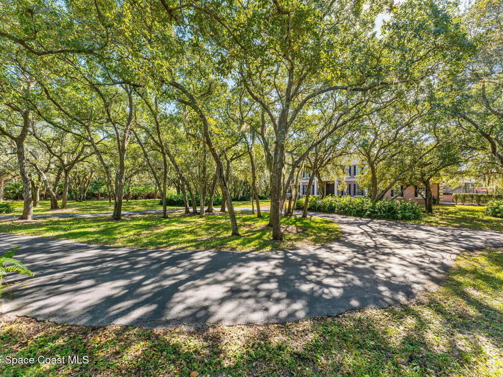 5585 Willoughby Drive, Melbourne, FL 32934