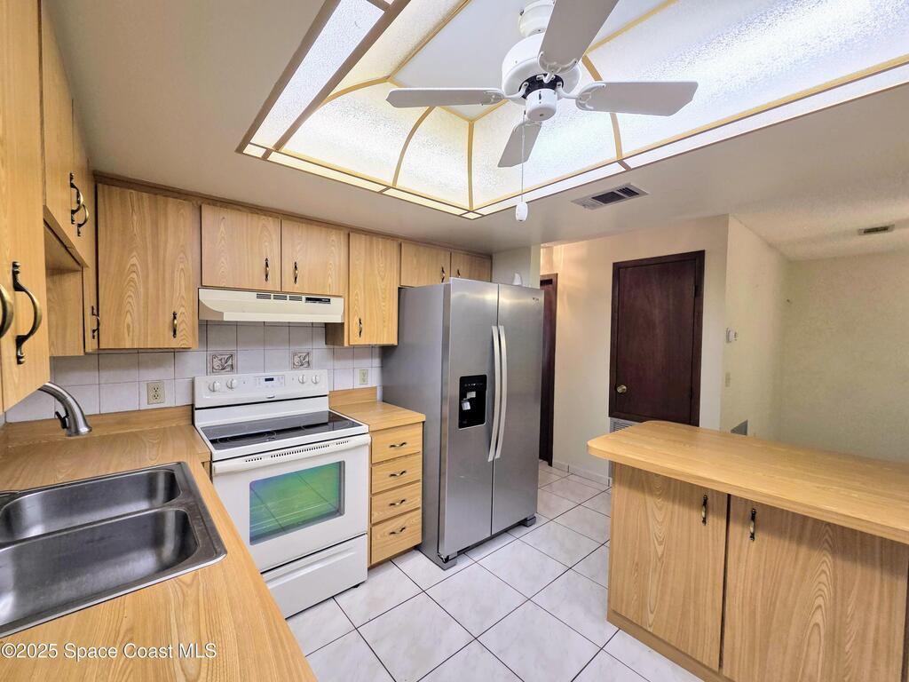 2591 Fulton Court, Melbourne, FL 32935