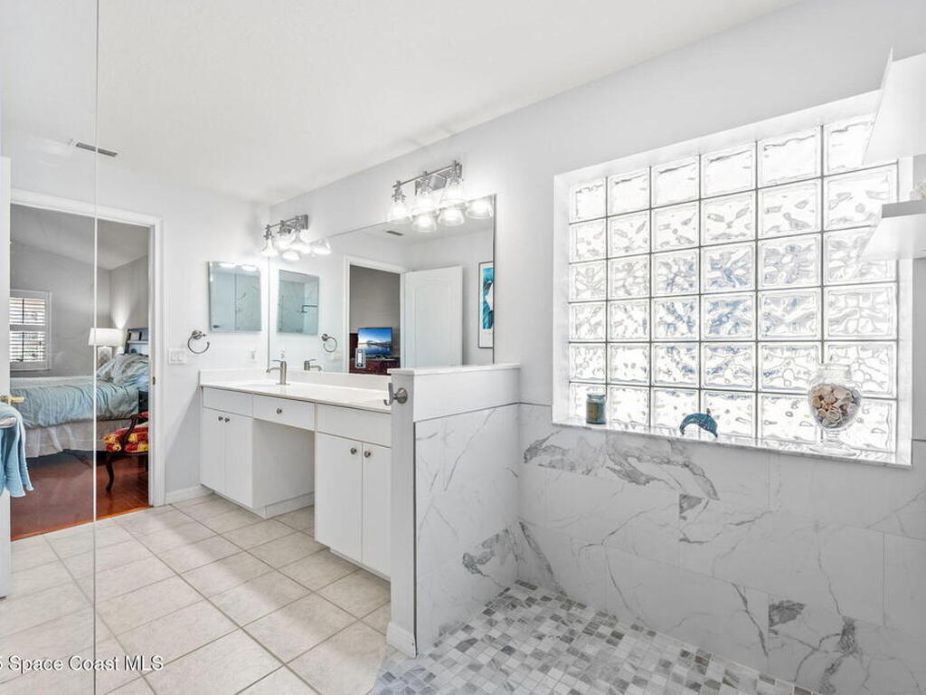 1690 Lago Mar Drive, Melbourne, FL 32940