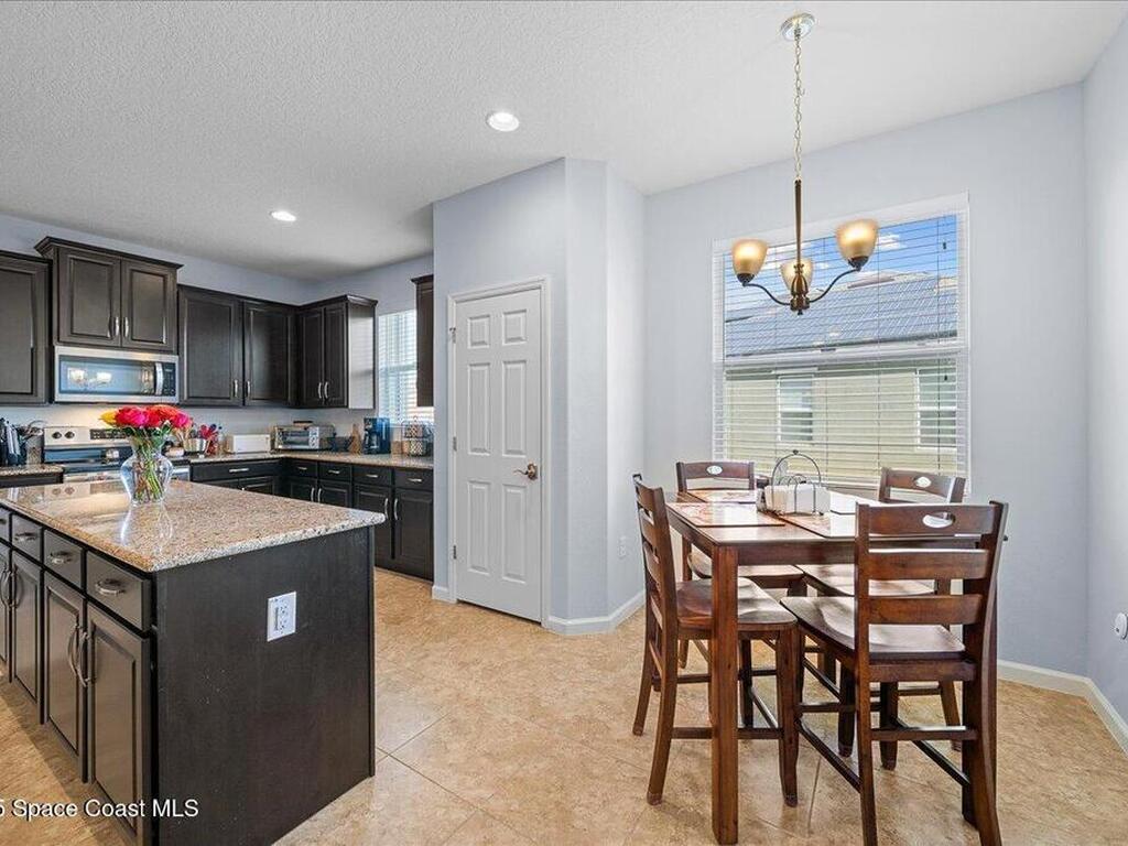 634 Easton Forest Circle, Palm Bay, FL 32909