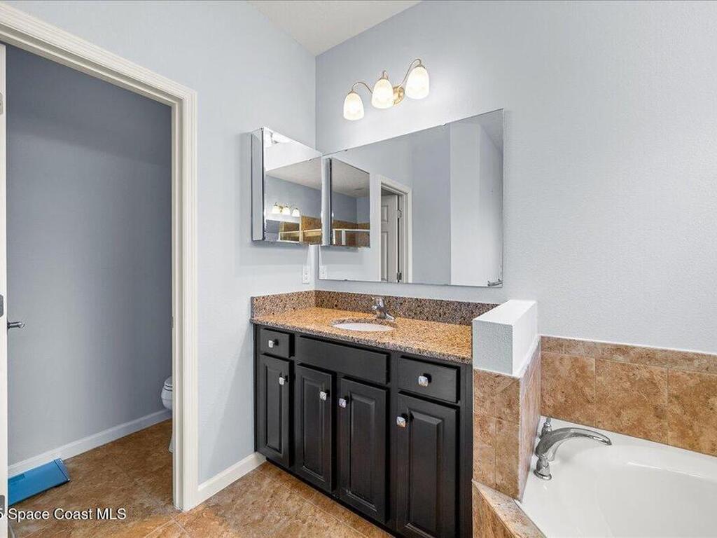 634 Easton Forest Circle, Palm Bay, FL 32909