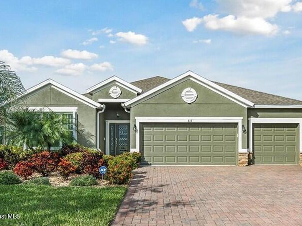 634 Easton Forest Circle, Palm Bay, FL 32909