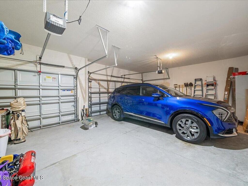 634 Easton Forest Circle, Palm Bay, FL 32909