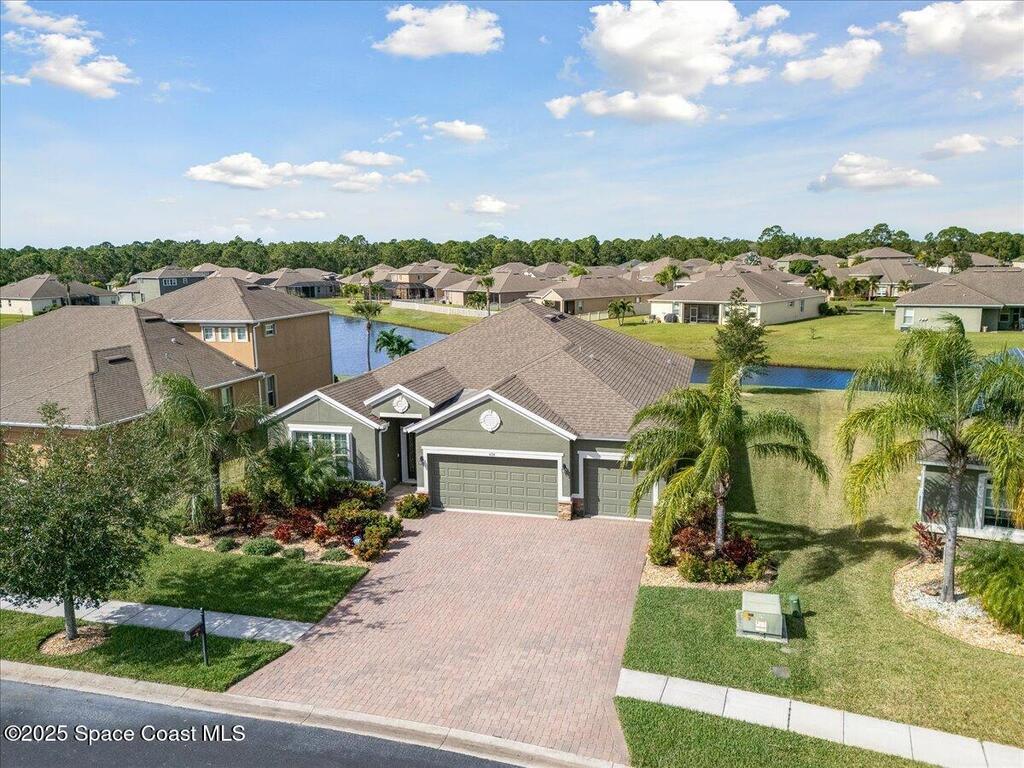 634 Easton Forest Circle, Palm Bay, FL 32909