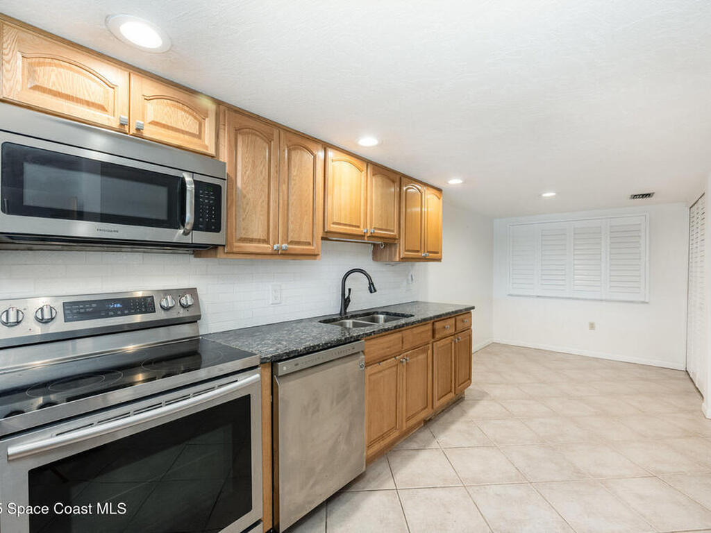 18 Marina Isles Boulevard, Indian Harbour Beach, FL 32937